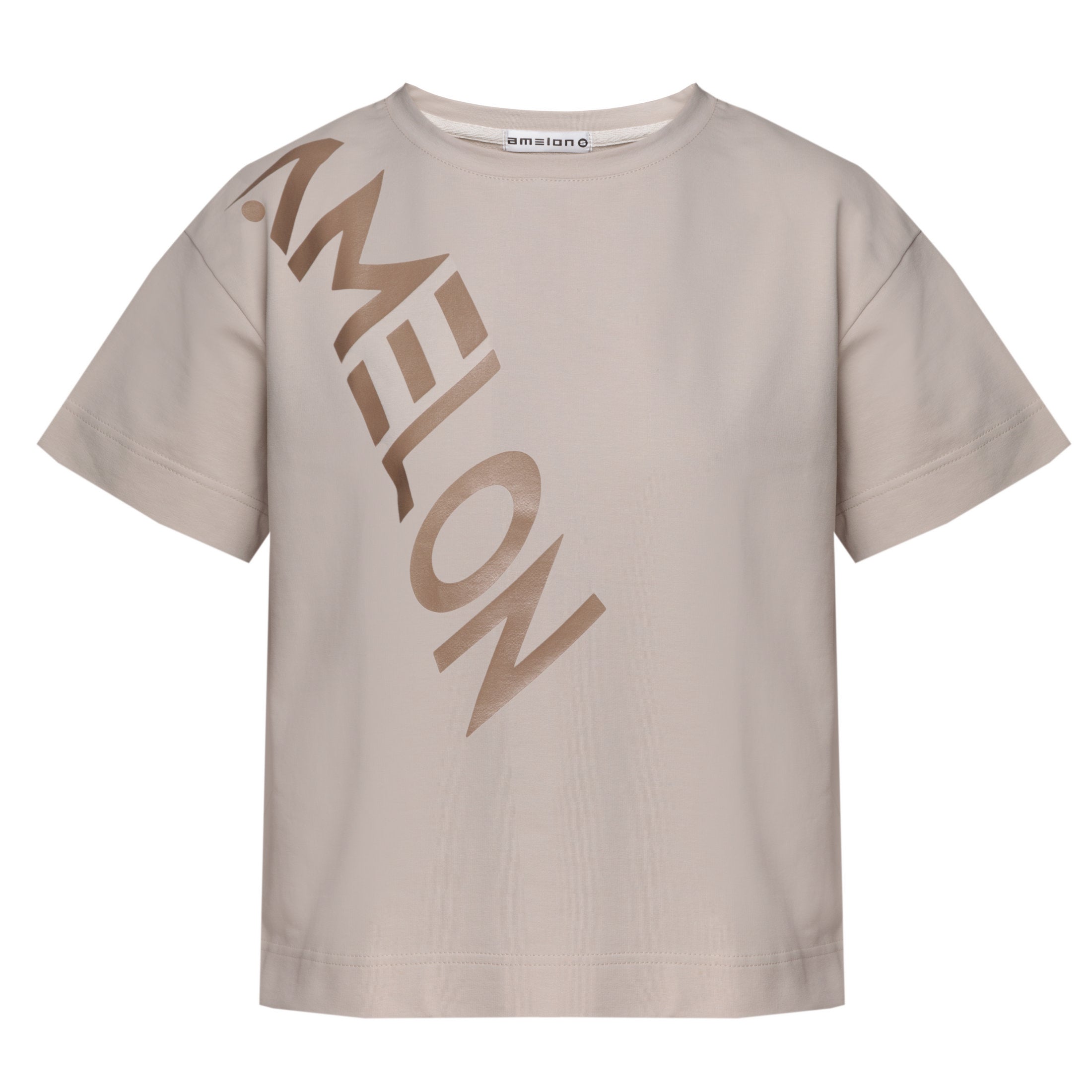 Women's straight milky t-shirt with a large beige lettering